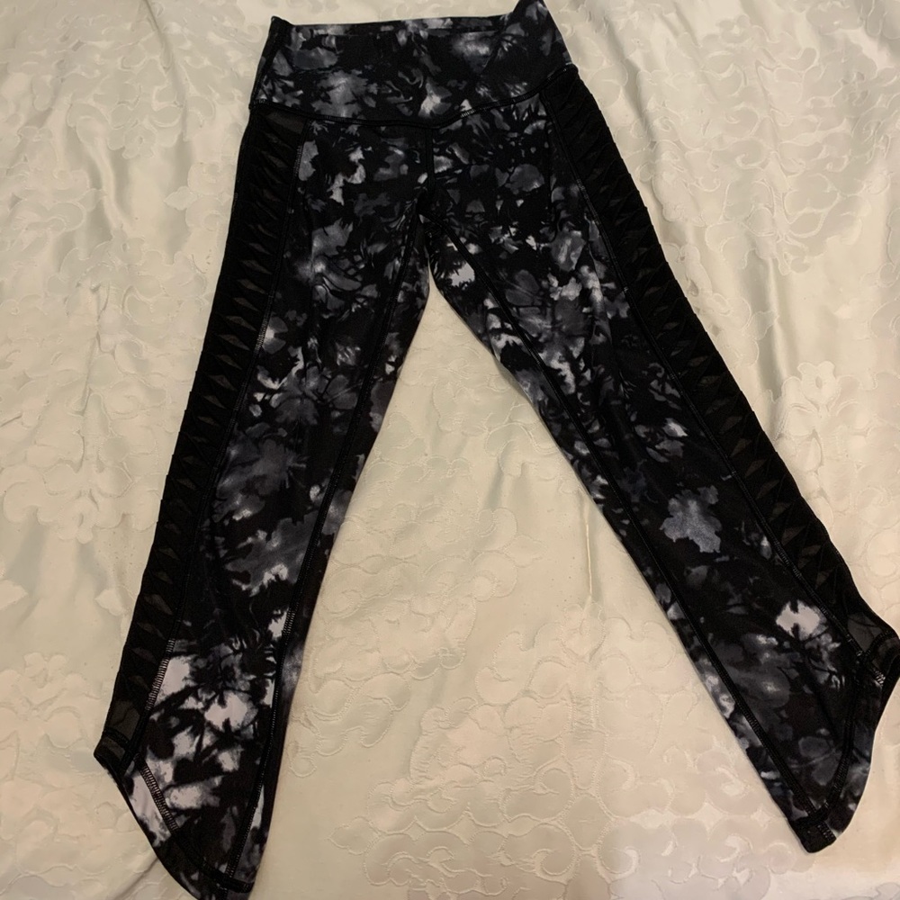 Lulu lemon leggings